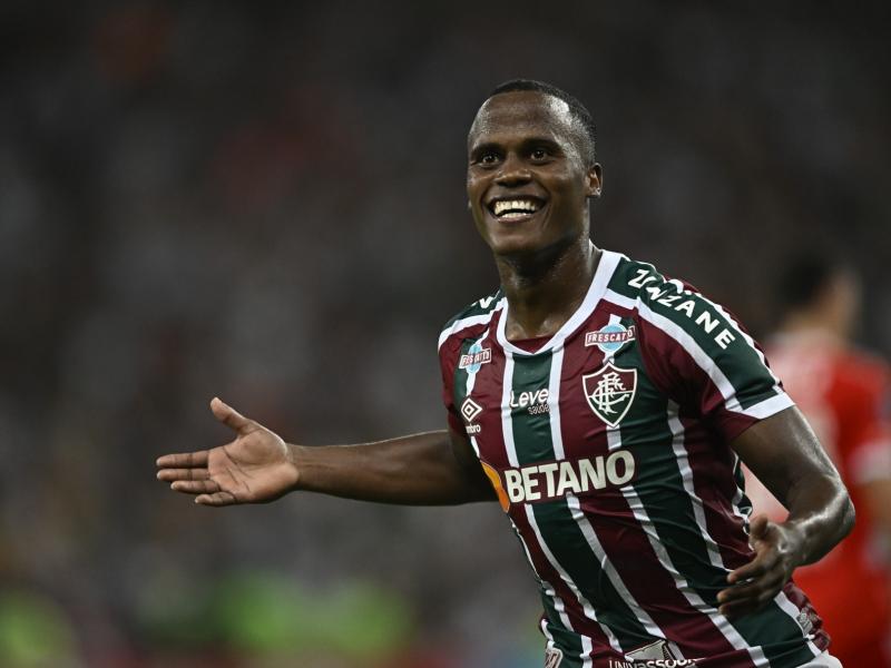 Jhon Arias Clave en Victoria del Fluminense Jhon Arias Clave en Victoria del Fluminense