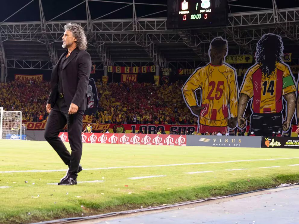 Adiós a Leonel Álvarez: Deportivo Pereira en búsqueda de nuevo D.T