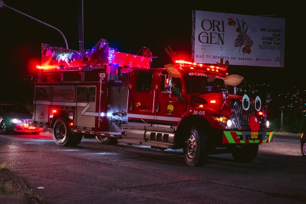 Bomberos de Pereira regala una Navidad mágica