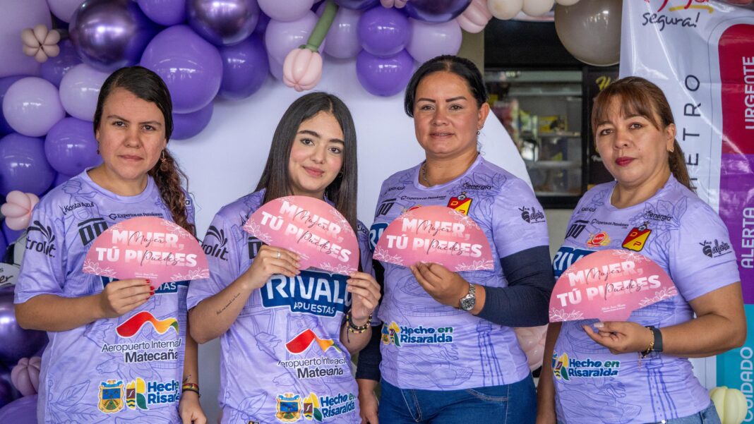 Pereira rinde homenaje a las mujeres en el día de la mujer