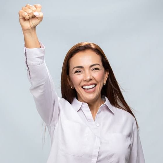 Juliana Enciso desmiente rumores y reafirma su compromiso