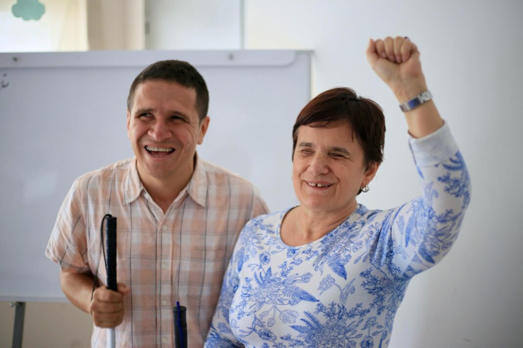 Más de 100 personas con discapacidad obtienen cédula digital