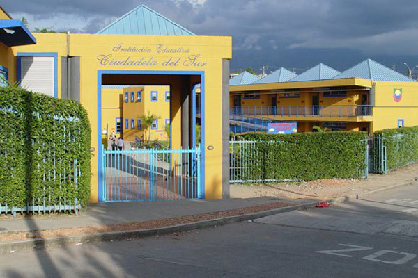 Docente fue atentado con arma traumática en colegio