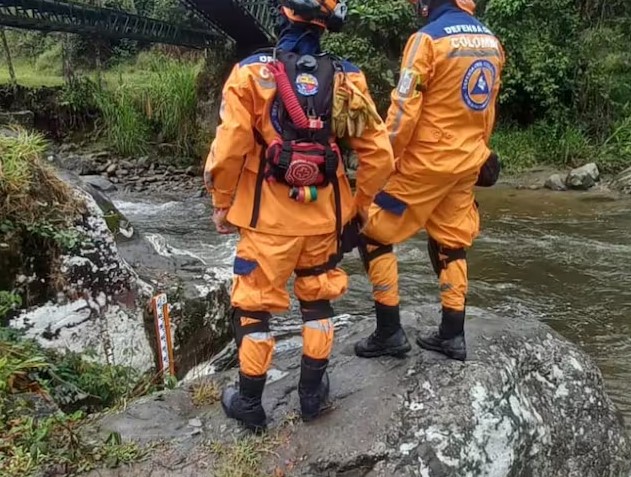 Rescatan a caminantes que se perdieron en Barbas Bremen