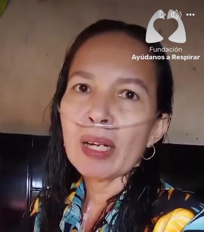 Mujer muere tras 8 meses sin recibir sus medicamentos