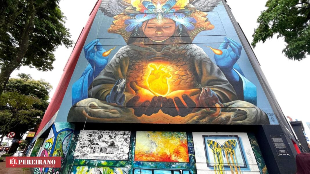 El mural 'Metáfora del Equilibrio' embellece el Teatro Santiago Londoño