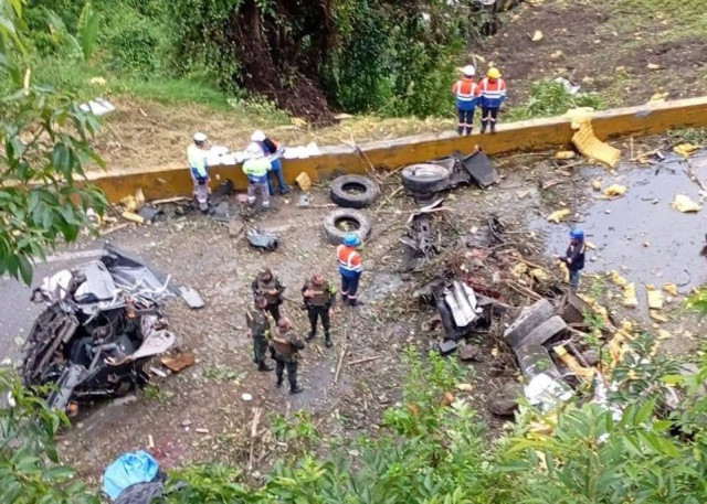 Cierre total en La Línea por accidente mortal