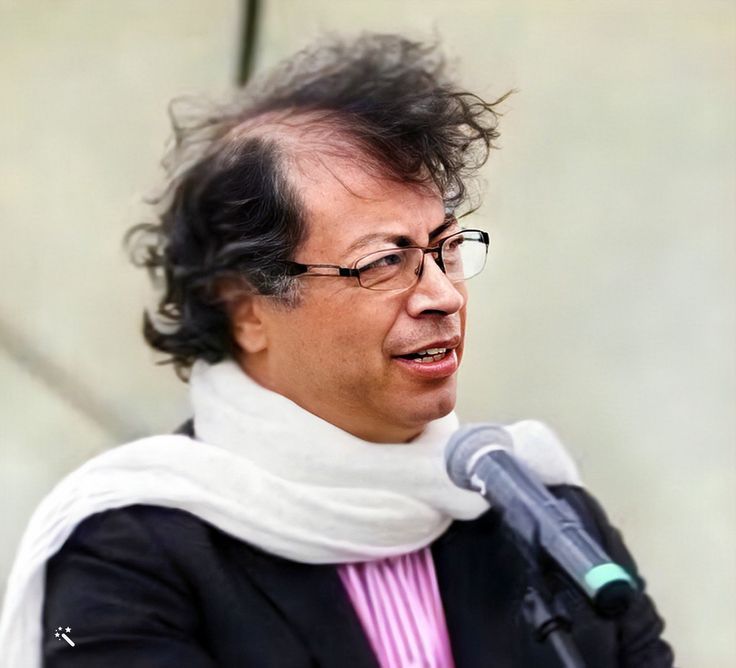 Petro le pide al nuevo Papa defender a migrantes en EE.UU.