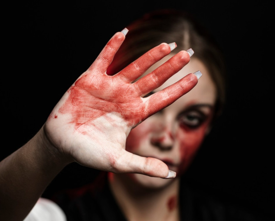 Hombre agrede a su pareja e hijo en Manizales por usar el celular