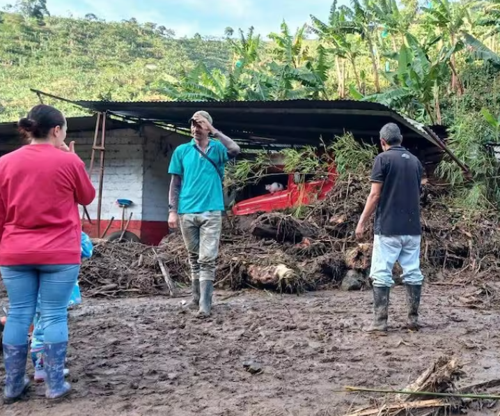 Lluvió en dos horas lo de 15 días en Belén de Umbría