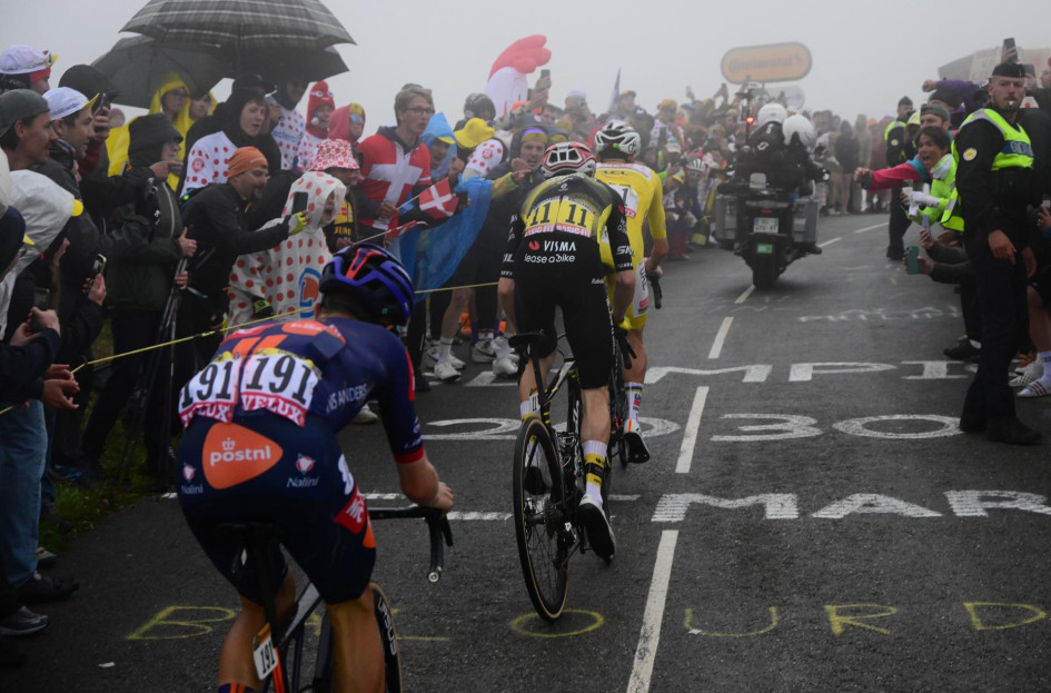 Etapa del Tour de Francia recortada por brote de peste bovina