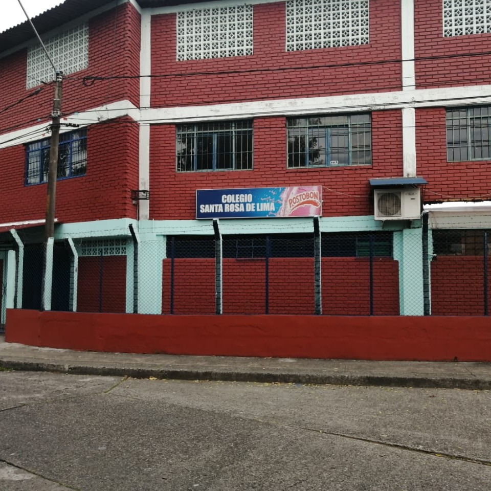 Evacuación en colegio de Pereira por posible intoxicación