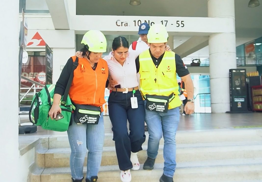 Megabús y Megacable refuerzan su preparación ante emergencias