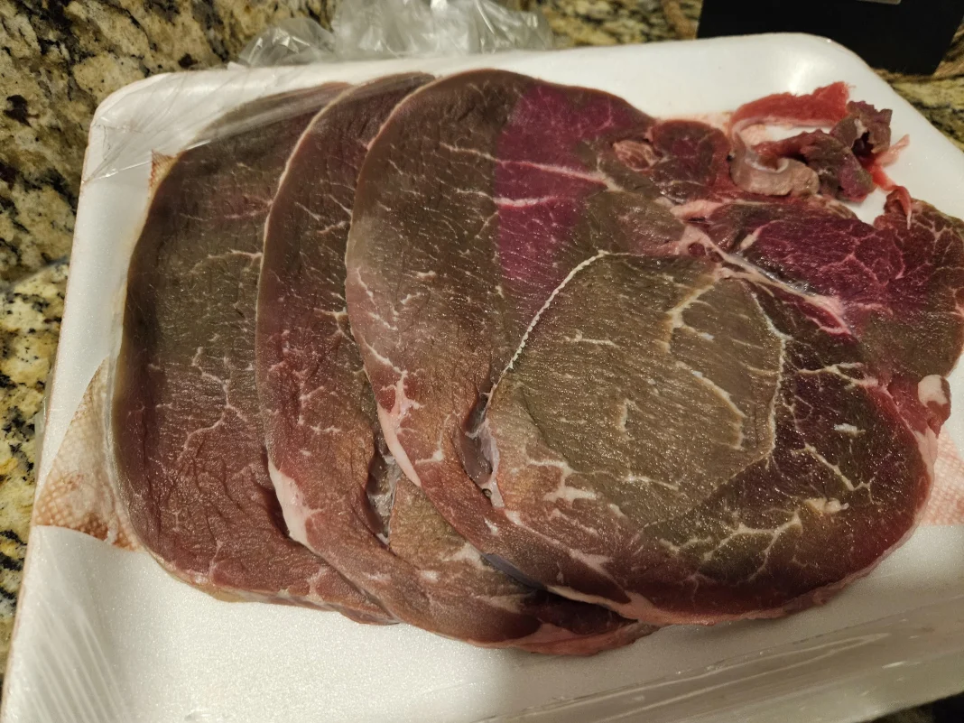 “Caen ‘Los Carroñeros’: vendían carne podrida en Pereira