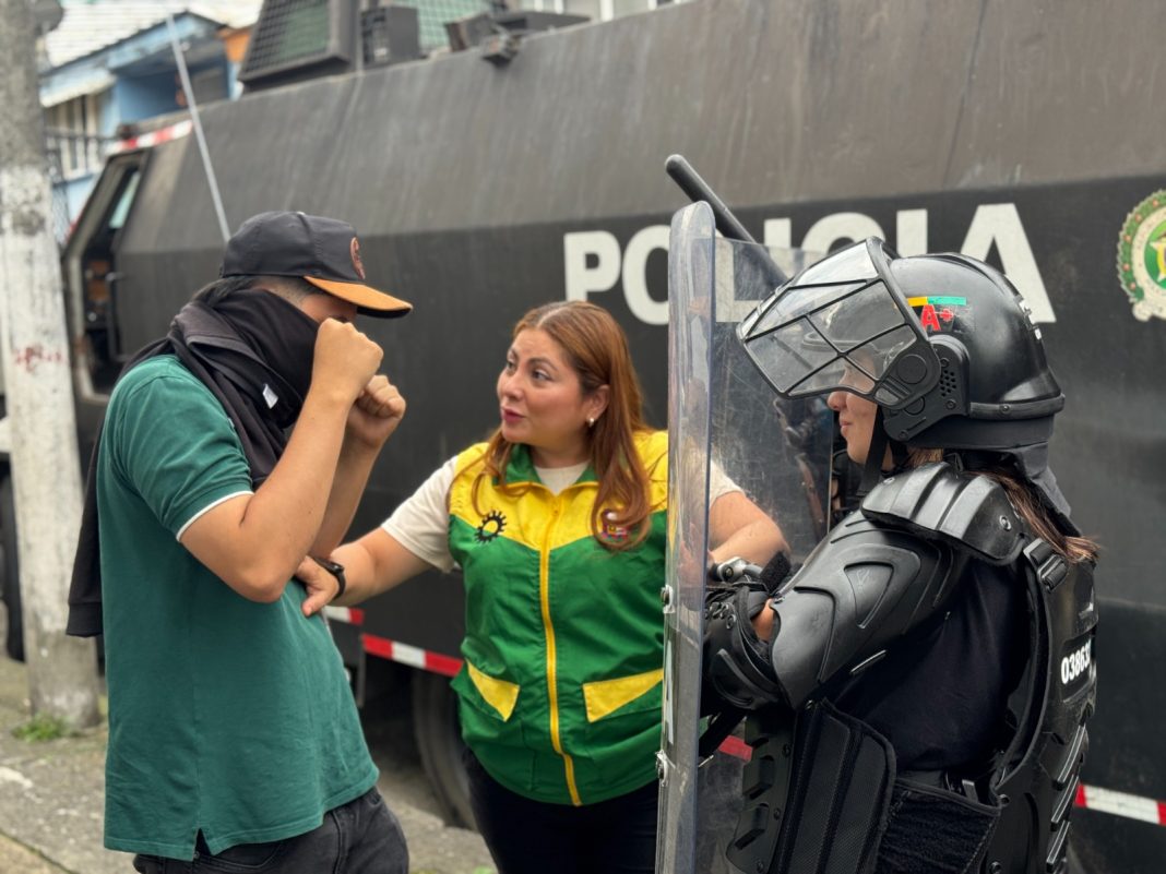 Alcaldía capacita a gestores de convivencia para la paz y el orden