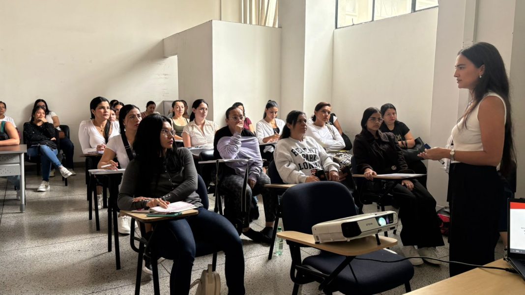Pereira impulsa el empleo femenino con jornadas de formación laboral