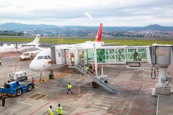 Eje Cafetero bajo control por llegada masiva de turistas